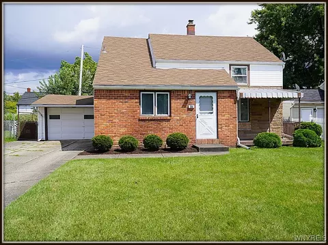 235 Kelvin Dr, Buffalo, NY 14223