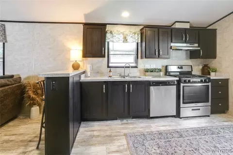 8 Budd Ave, Clarence, NY 14031 photo 7