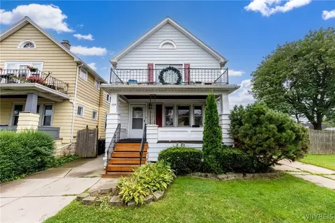224 Hoover Ave, Kenmore, NY 14217