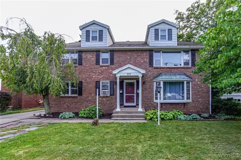 777 Cleveland Dr, Cheektowaga, NY 14225