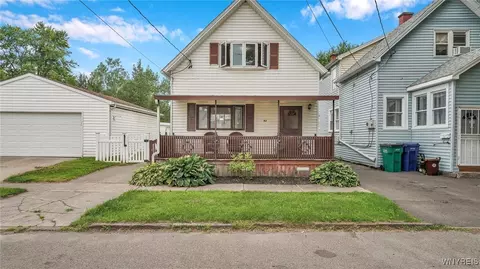 92 Troupe St, Buffalo, NY 14210