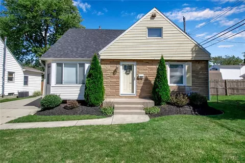 867 Parkhurst Blvd, Tonawanda, NY 14150
