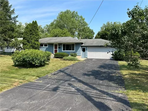700 Edgewood Ave, Rochester, NY 14618