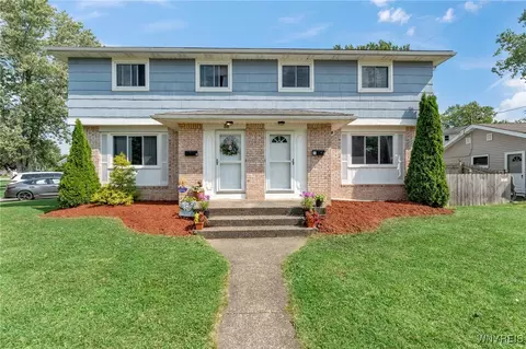 88 4th Ave, Lancaster, NY 14086