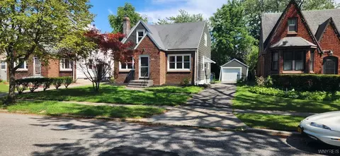 181 Windermere Blvd, Amherst, NY 14226