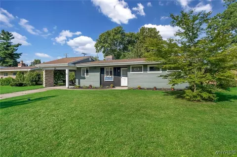 24 Albert St, Depew, NY 14043