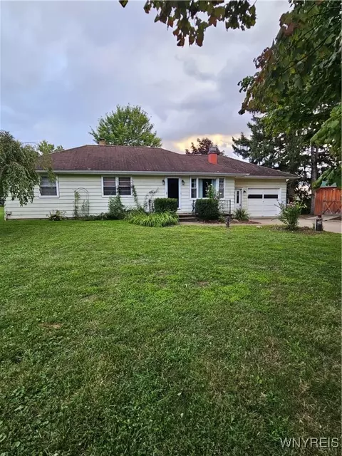 1313 Cain Rd, Angola, NY 14006