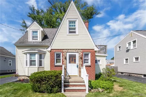85 Kent Ave, Blasdell, NY 14219