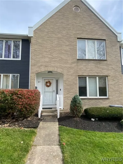 164 S 7th St, Lewiston, NY 14092