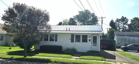 4 Medbury Ave, Cuba, NY 14727