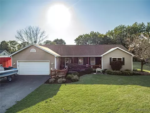 2260 Fuller Rd, Burt, NY 14028