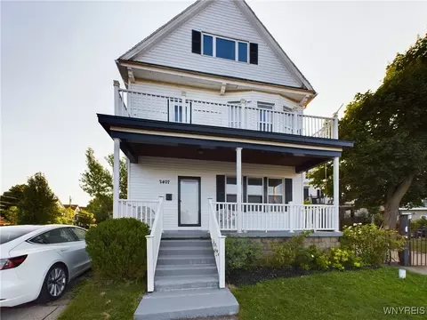 2407 Niagara St, Buffalo, NY 14207