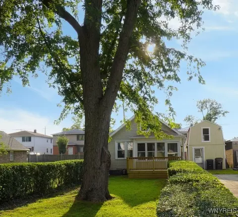 358 University Ave, Buffalo, NY 14223
