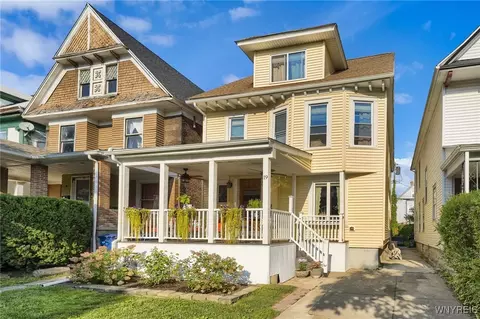 19 Putnam St, Buffalo, NY 14213