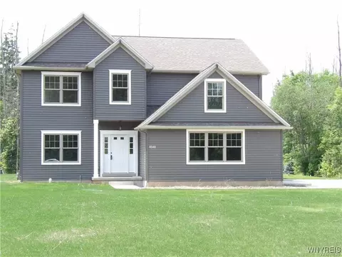 8340 Goodrich Rd, Clarence Center, NY 14032