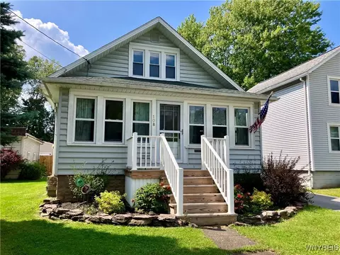 108 Hagen Ave, North Tonawanda, NY 14120