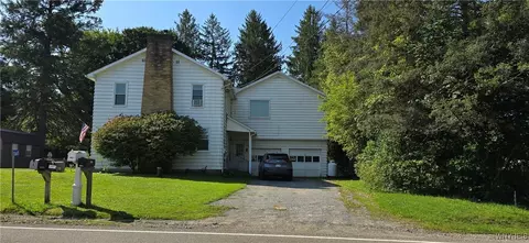 1665 Fay Hollow Rd, Hinsdale, NY 14743