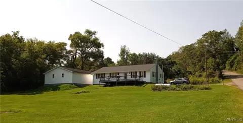 9642 Lattimer Hill Rd, Burns, NY 14807
