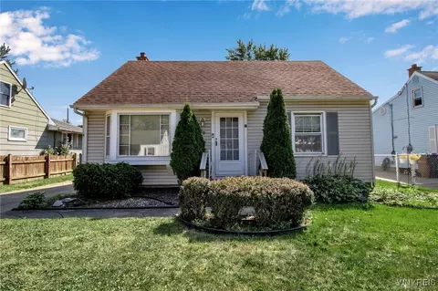 89 Beale Ave, Cheektowaga, NY 14225