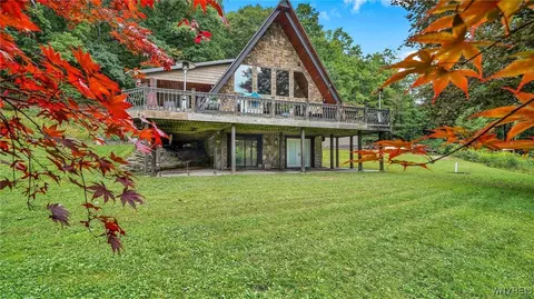 767 W Perimeter Rd #B, South Valley, NY 14738