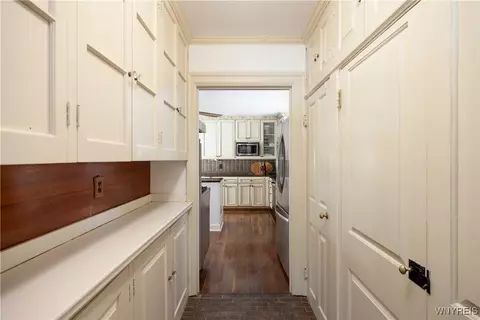 Entry Way - 1196 E Main St, Aurora, NY 14052 photo 6 of 9