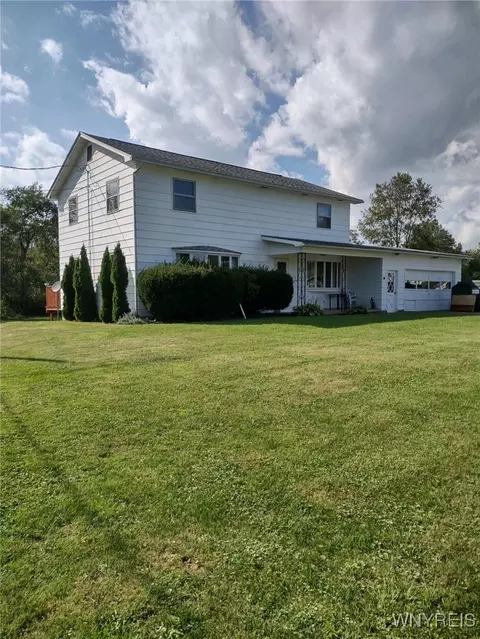 2349 Five Mile Rd, Allegany, NY 14706