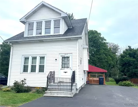 1517 Abbott Rd, Lackawanna, NY 14218