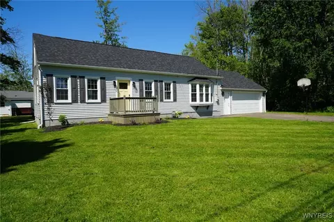264 Garfield Ave, Evans, NY 14006