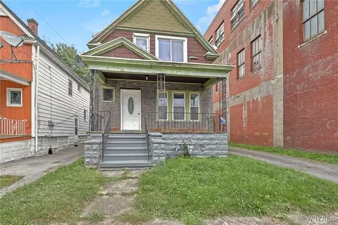 43 Fay St, Buffalo, NY 14211