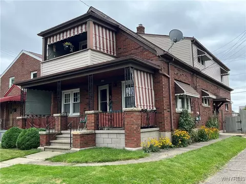 2701 Grand Ave, Niagara Falls, NY 14301