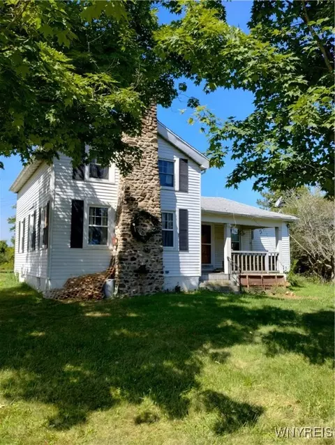 3024 Wilson Cambria Rd, Wilson, NY 14172