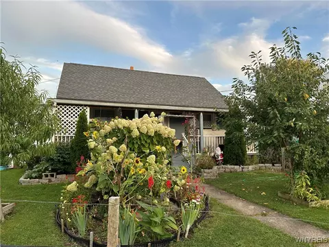 329 Esser Ave, Buffalo, NY 14207