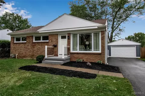 84 Clark St, Tonawanda, NY 14150