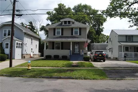 729 91st St, Niagara Falls, NY 14304
