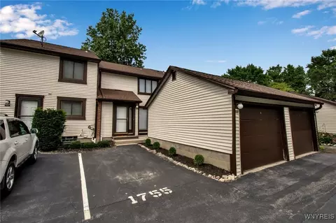 1755 Charlesgate Cir, East Amherst, NY 14051