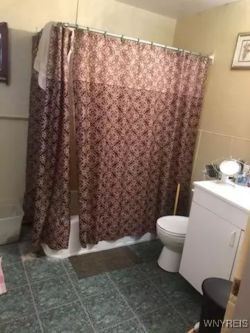 Bath - 204 N Barry St, Olean, NY 14760 photo 5 of 5