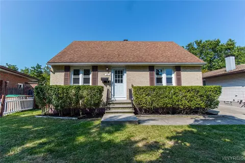32 Dartwood Dr, Cheektowaga, NY 14227