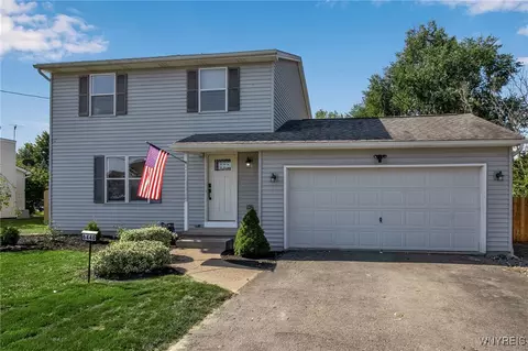 6440 Rapids Rd, Lockport, NY 14094