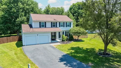 3462 Dewberry Ln, Macedon, NY 14502
