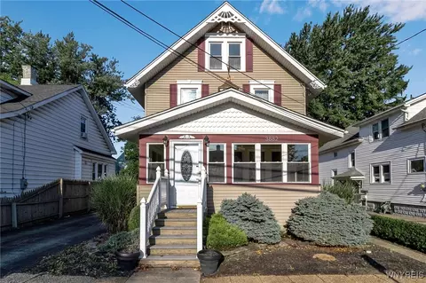 3882 Bailey Ave, Amherst, NY 14226