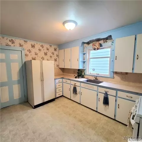 206 E Henley St, Olean, NY 14760 photo 12
