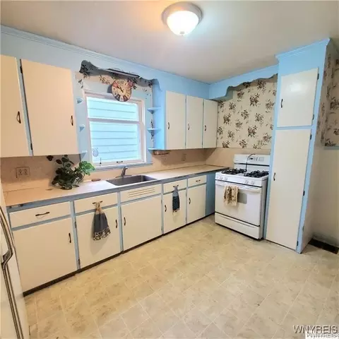 206 E Henley St, Olean, NY 14760 photo 13