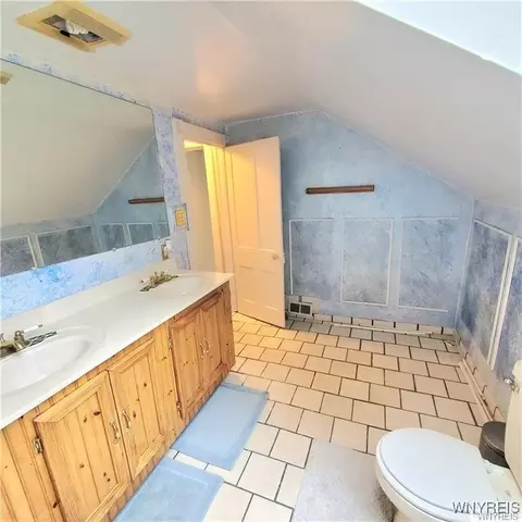 206 E Henley St, Olean, NY 14760 photo 23