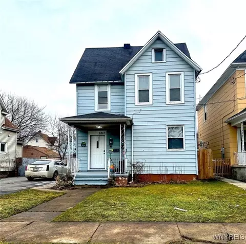 1817 Ontario Ave, Niagara Falls, NY 14305
