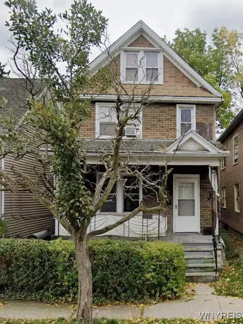 34 Custer St, Buffalo, NY 14214