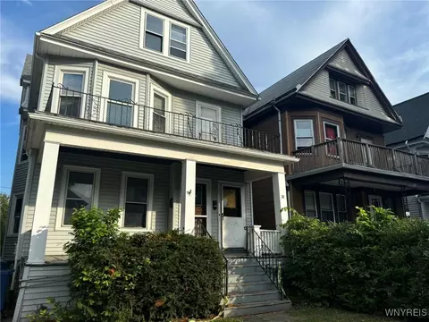 38 Hayden St, Buffalo, NY 14210