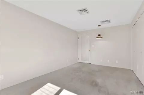 90 Deville Cir, Amherst, NY 14221 photo 17