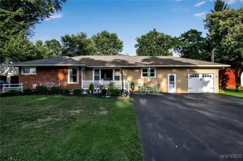 7943 Transit Rd, East Amherst, NY 14051