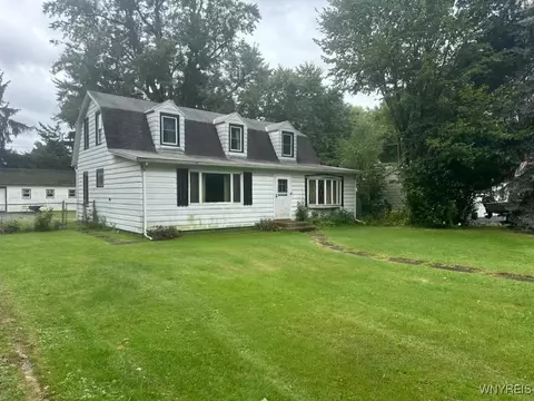 890 Ellicott Creek Rd, Tonawanda, NY 14150