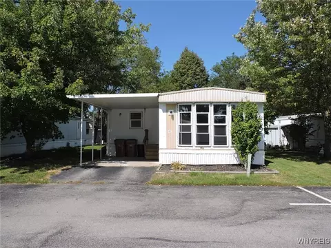 42 Jenny Ct, Cheektowaga, NY 14225